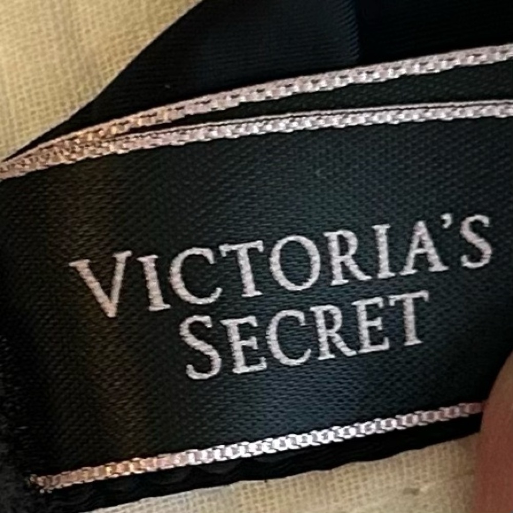 Victoria’s Secret Push Up Bra Women’s SZ 32C‎ in Black - Picture 5 of 6